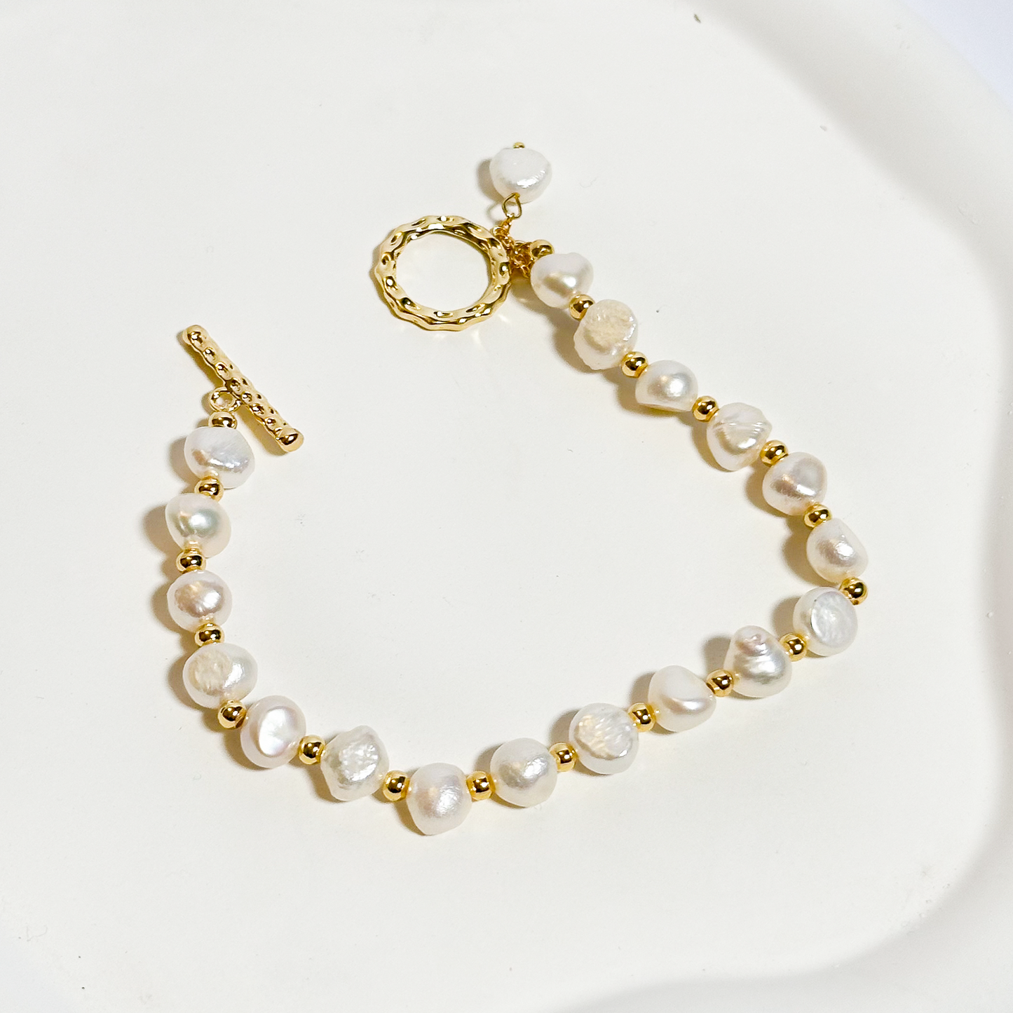 Baroque Pearl Bracelet