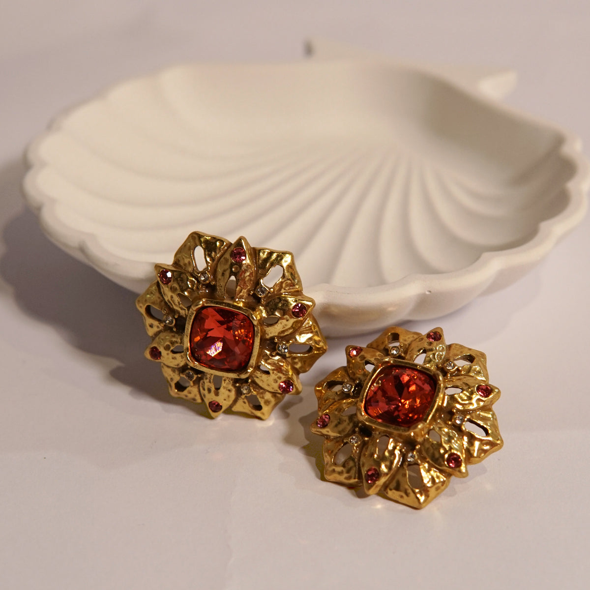 Gul-e-Anar Studs
