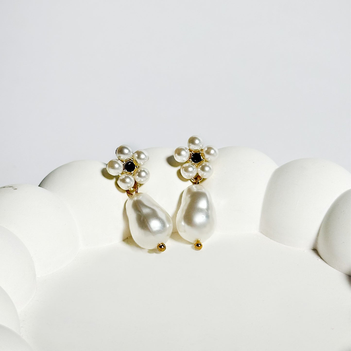 Luna Pearls