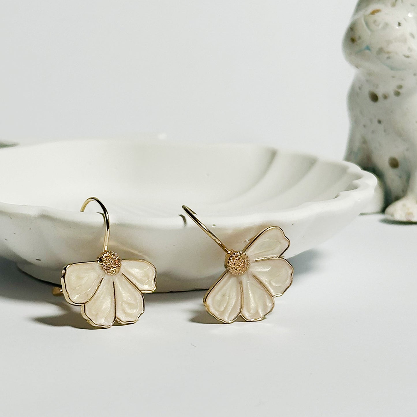 Ivory Bloom Drops