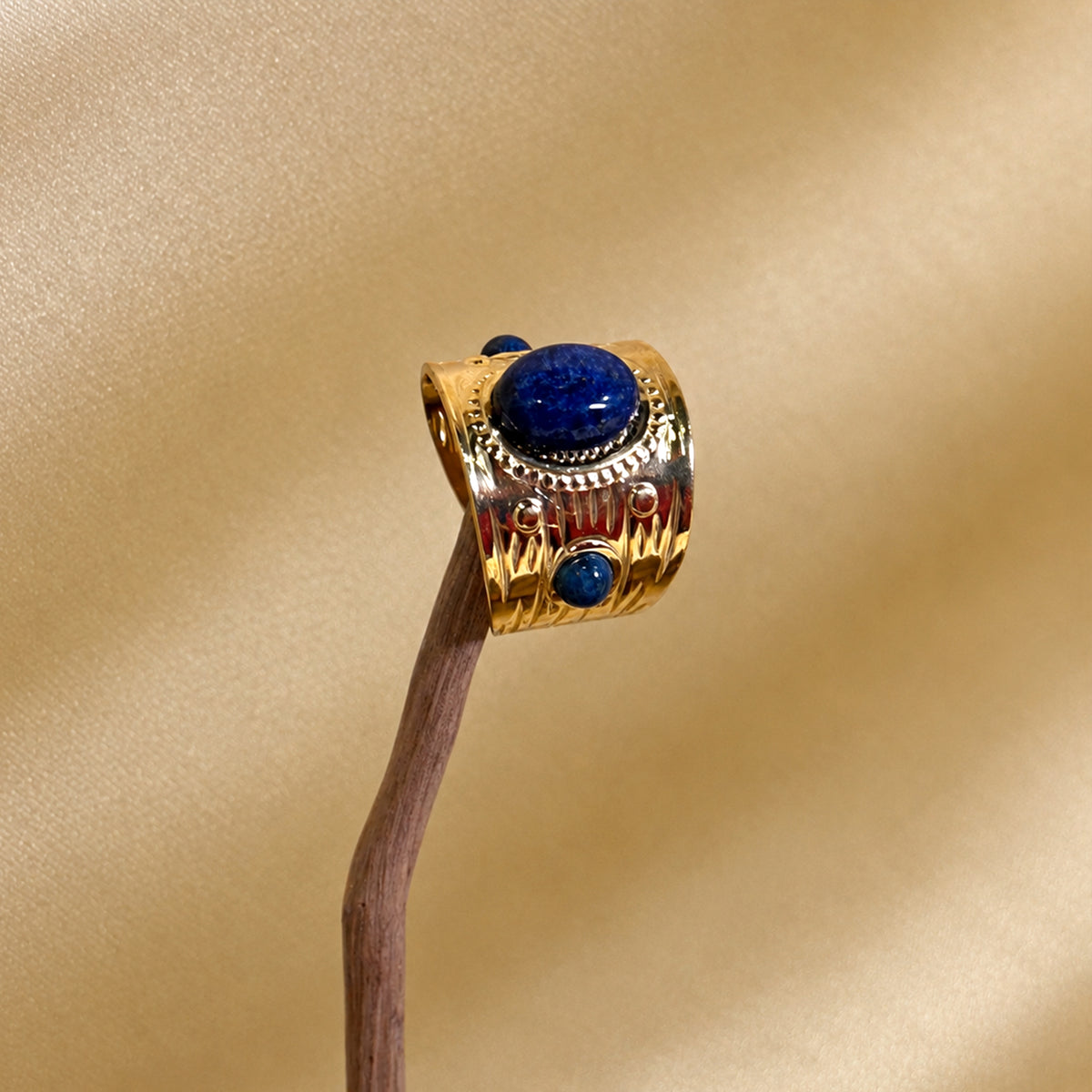 Deep Blue Ring
