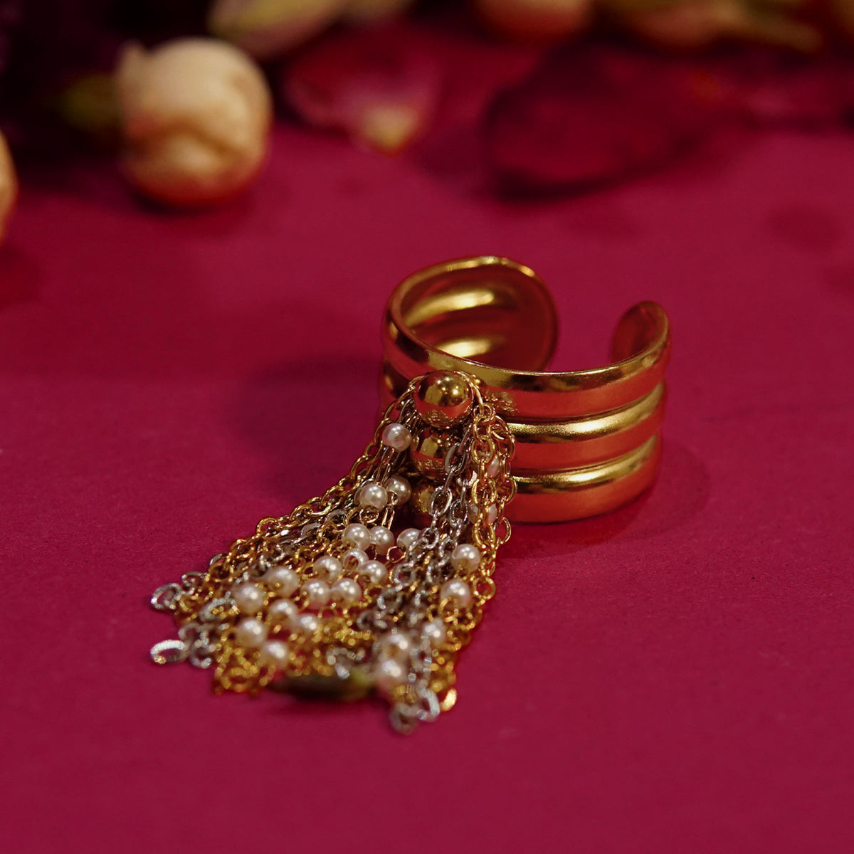 Moti Latkan Ring
