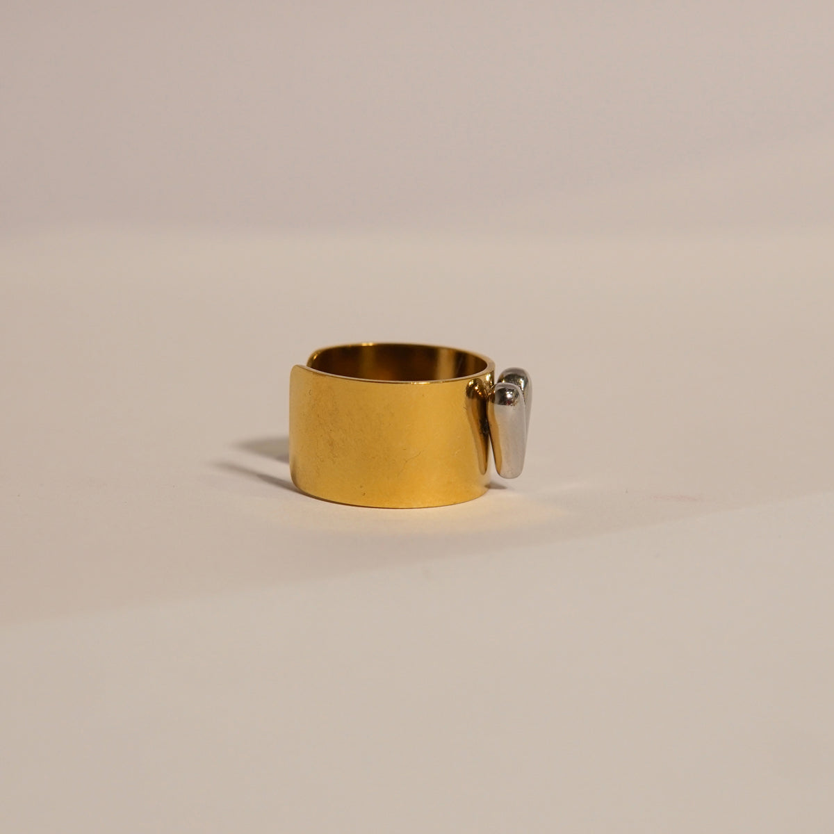 Sanam Ring